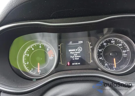 2021 Jeep Cherokee Altitude 4X4 from USA, damaged, VIN 1C4PJMLB5MD201651